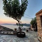Apartment με πανοραμική θέα στη θάλασσα & ιδιωτική παραλία
