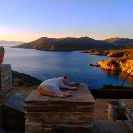 Διαμέρισμα με πανοραμική θέα στη θάλασσα&ιδιωτική παραλία Koumari