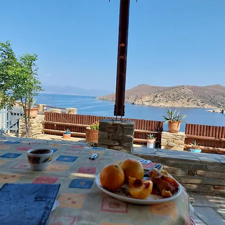 アパート με πανοραμική θέα στη θάλασσα & ιδιωτική παραλία Koumari