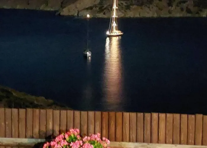 Apartamento Διαμέρισμα Με Πανοραμική Θέα Στη Θάλασσα & Ιδιωτική Παραλία Koumari